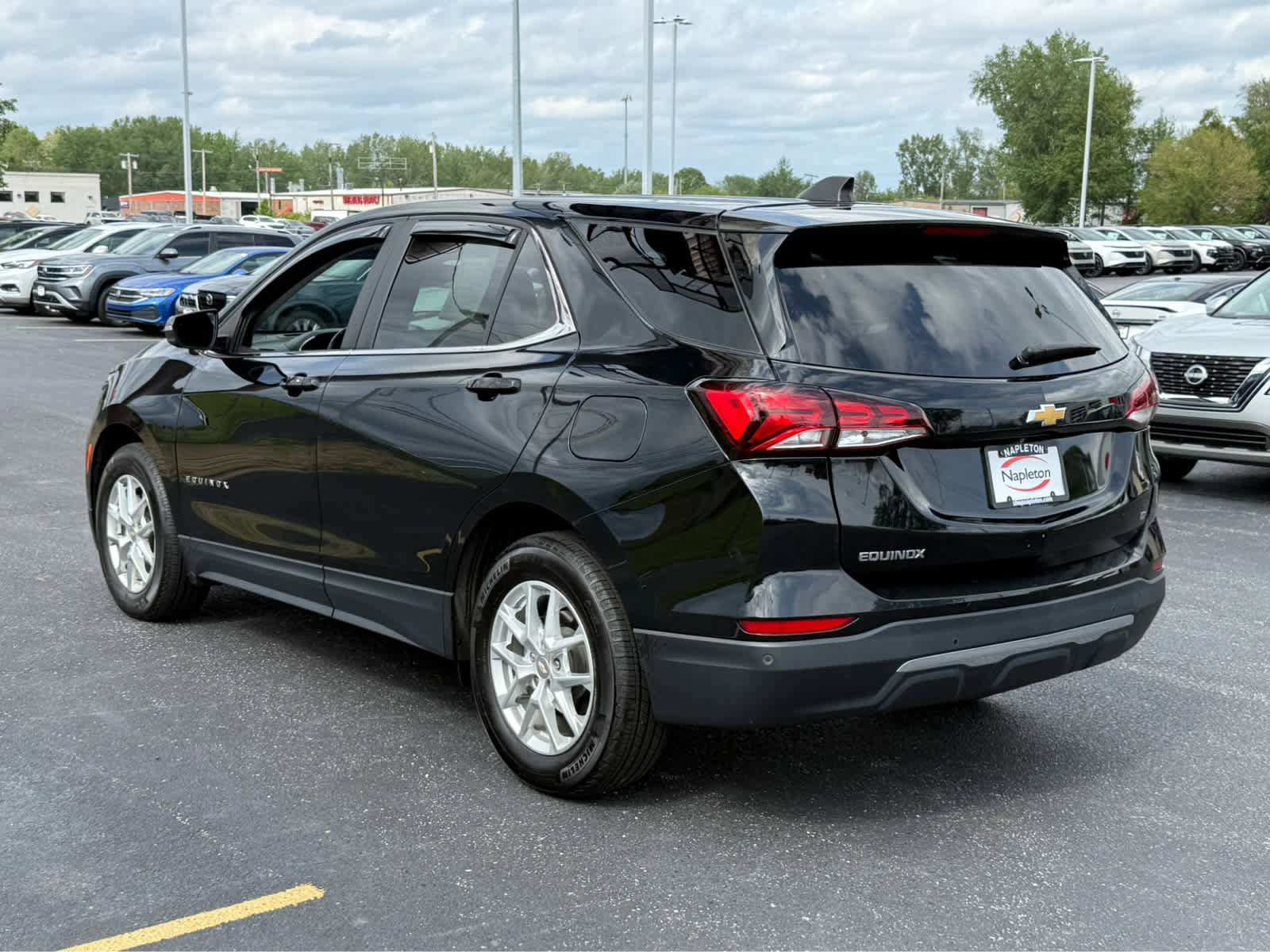 Used 2022 Chevrolet Equinox LT FWD image 4