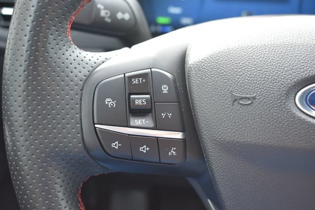 Used 2023 Ford Escape ST-Line Elite w/ Premium Technology Package AWD/4WD image 25