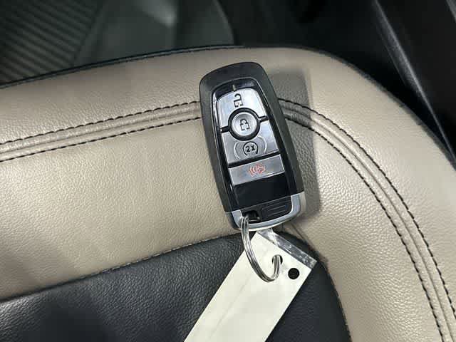 Used 2024 Ford Bronco Wildtrak AWD/4WD image 33