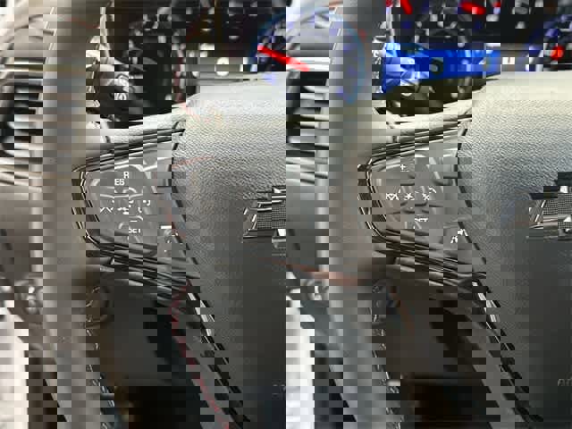 Used 2023 Chevrolet Equinox RS image 8