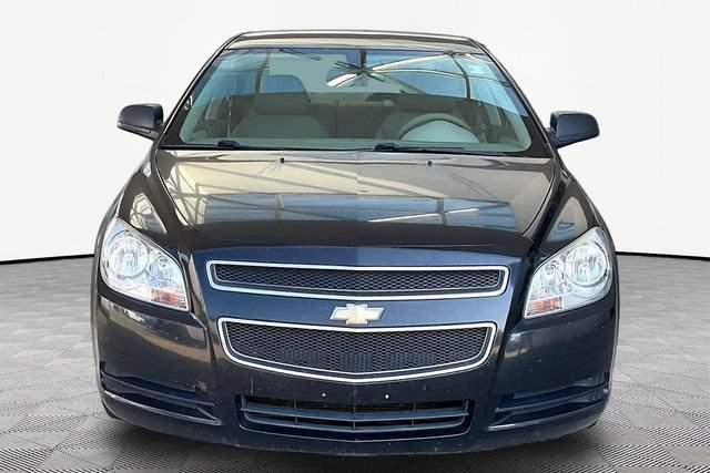 Used 2011 Chevrolet Malibu LS FWD video 2