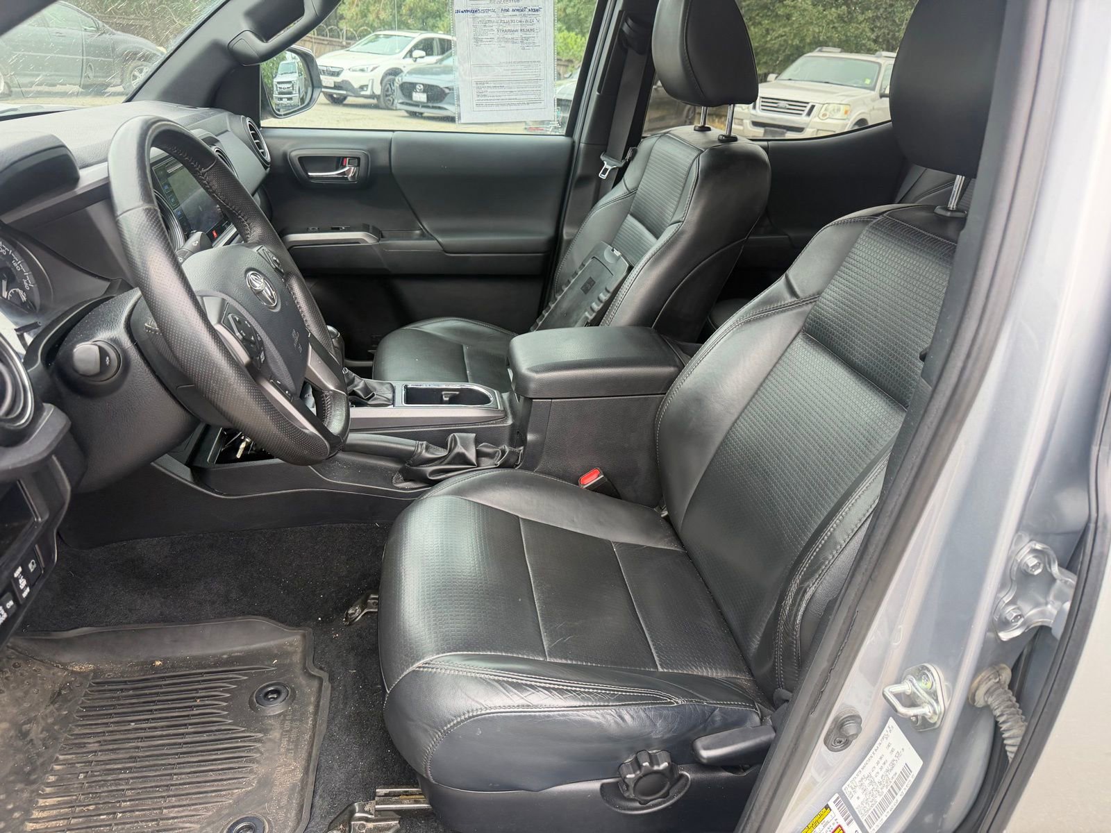 Used 2019 Toyota Tacoma TRD Off-Road w/ TRD Premium Off Road Package image 10