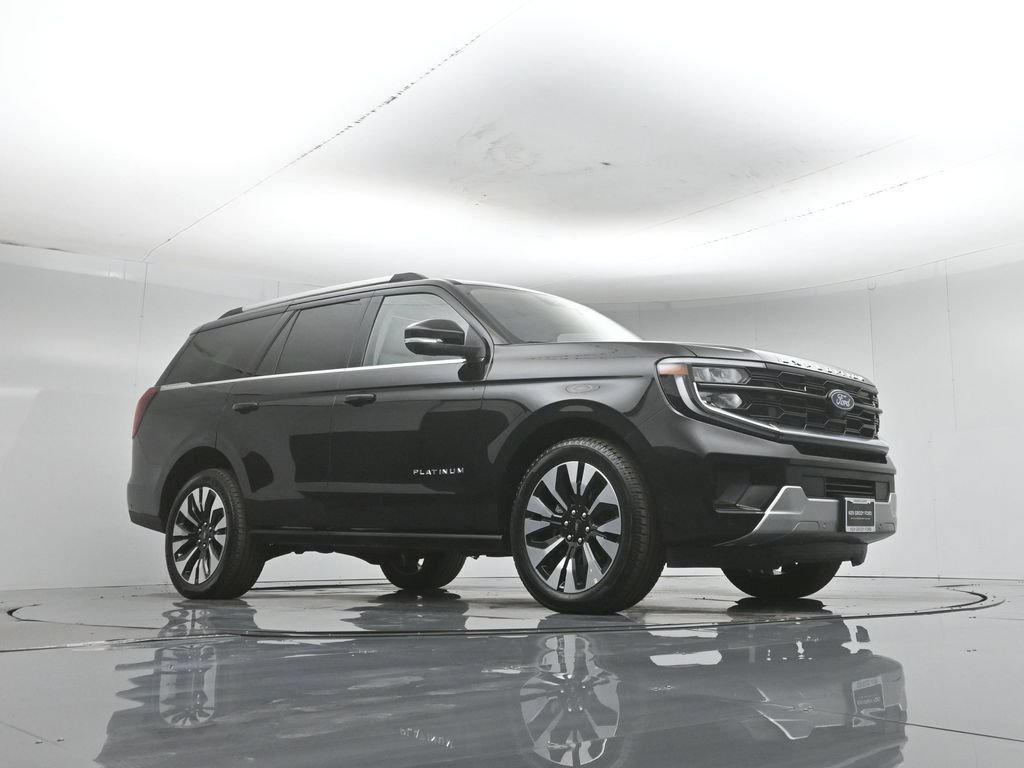 Certified 2025 Ford Expedition Platinum w/ Driver's Package AWD/4WD image 4