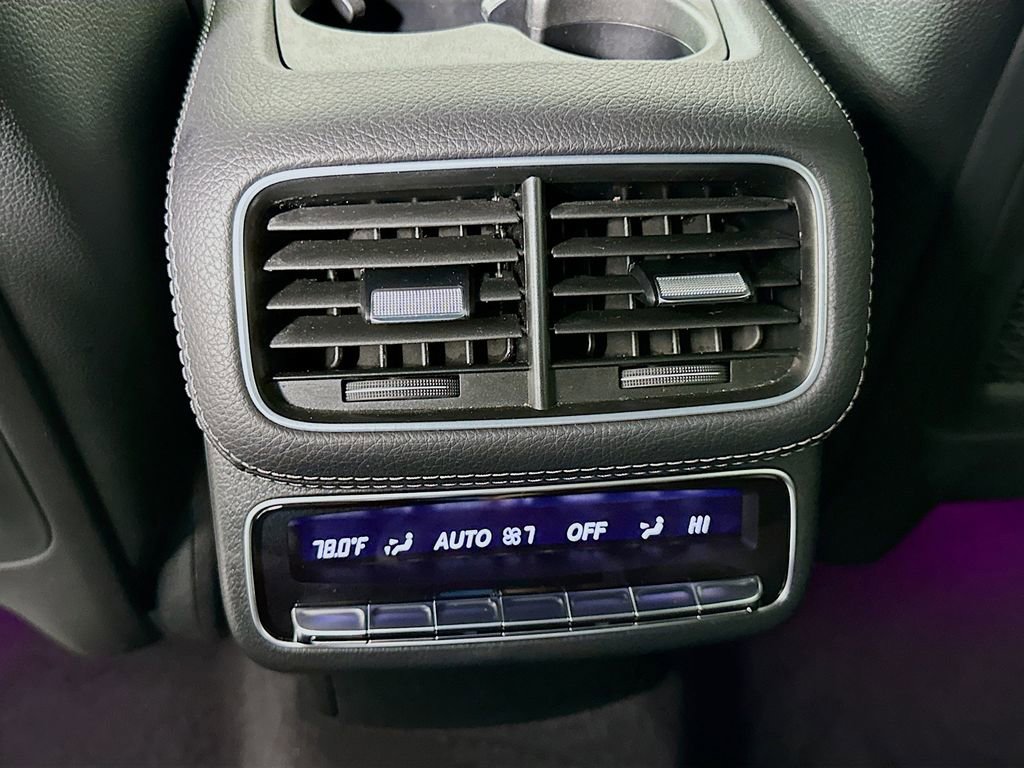 Used 2025 Mercedes-Benz GLS 450 4MATIC image 26
