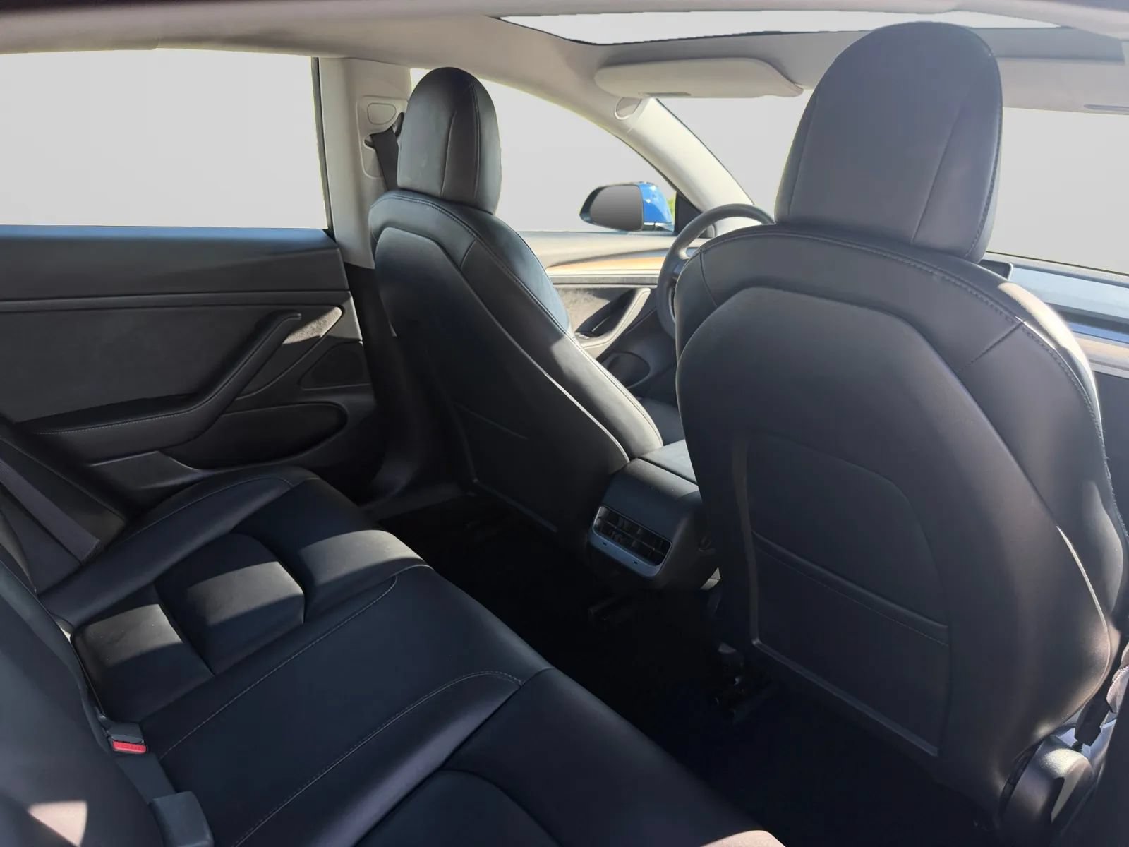 Used 2021 Tesla Model 3 Standard Range Plus RWD image 30