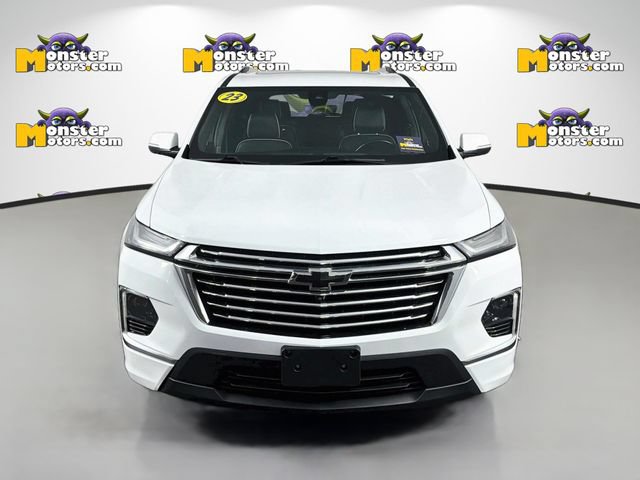 Used 2023 Chevrolet Traverse Premier AWD/4WD image 2