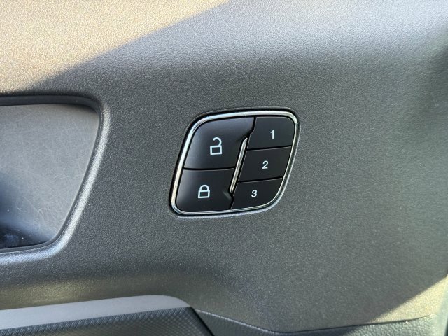 Used 2025 Ford Bronco Sport Badlands image 10