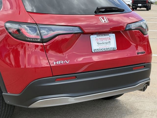 Used 2025 Honda HR-V Sport image 6
