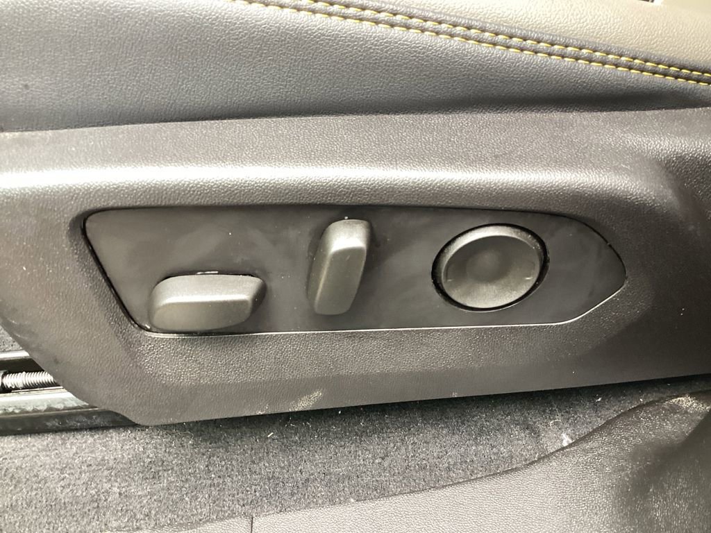 Used 2024 Chevrolet Colorado ZR2 w/ ZR2 Convenience Package III image 44