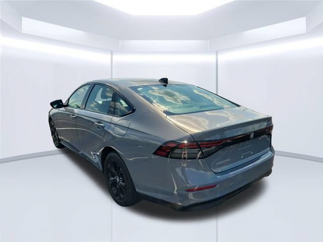 Certified 2025 Honda Accord SE image 16