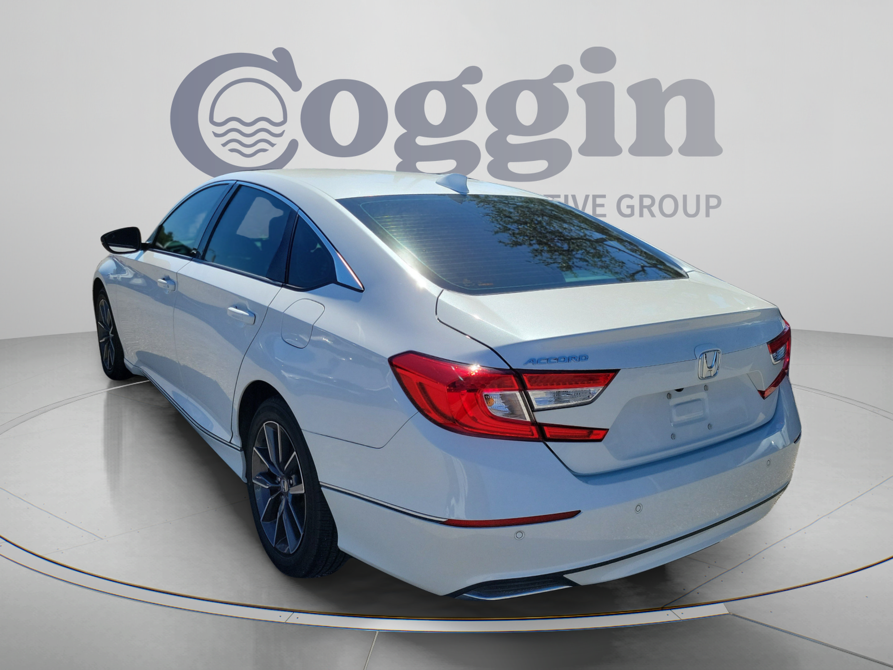 Used 2021 Honda Accord EX-L image 2