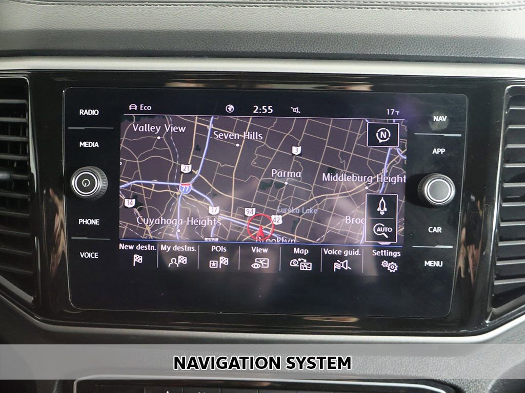 Used 2020 Volkswagen Atlas SEL R-Line image 3