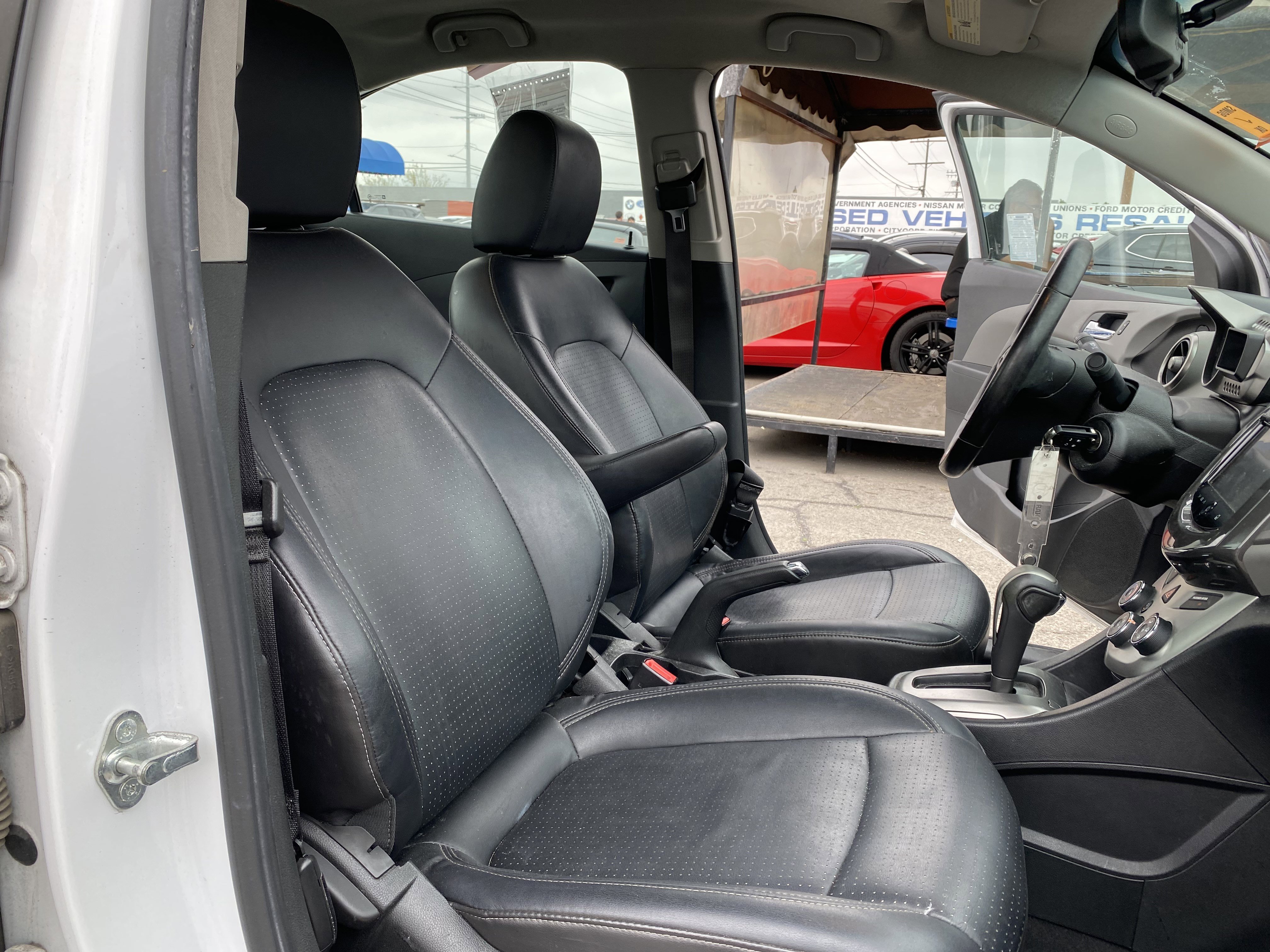 Used 2014 Chevrolet Sonic LTZ image 21