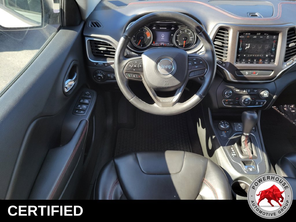 Used 2019 Jeep Cherokee Trailhawk w/ Comfort/Convenience Group AWD/4WD image 20