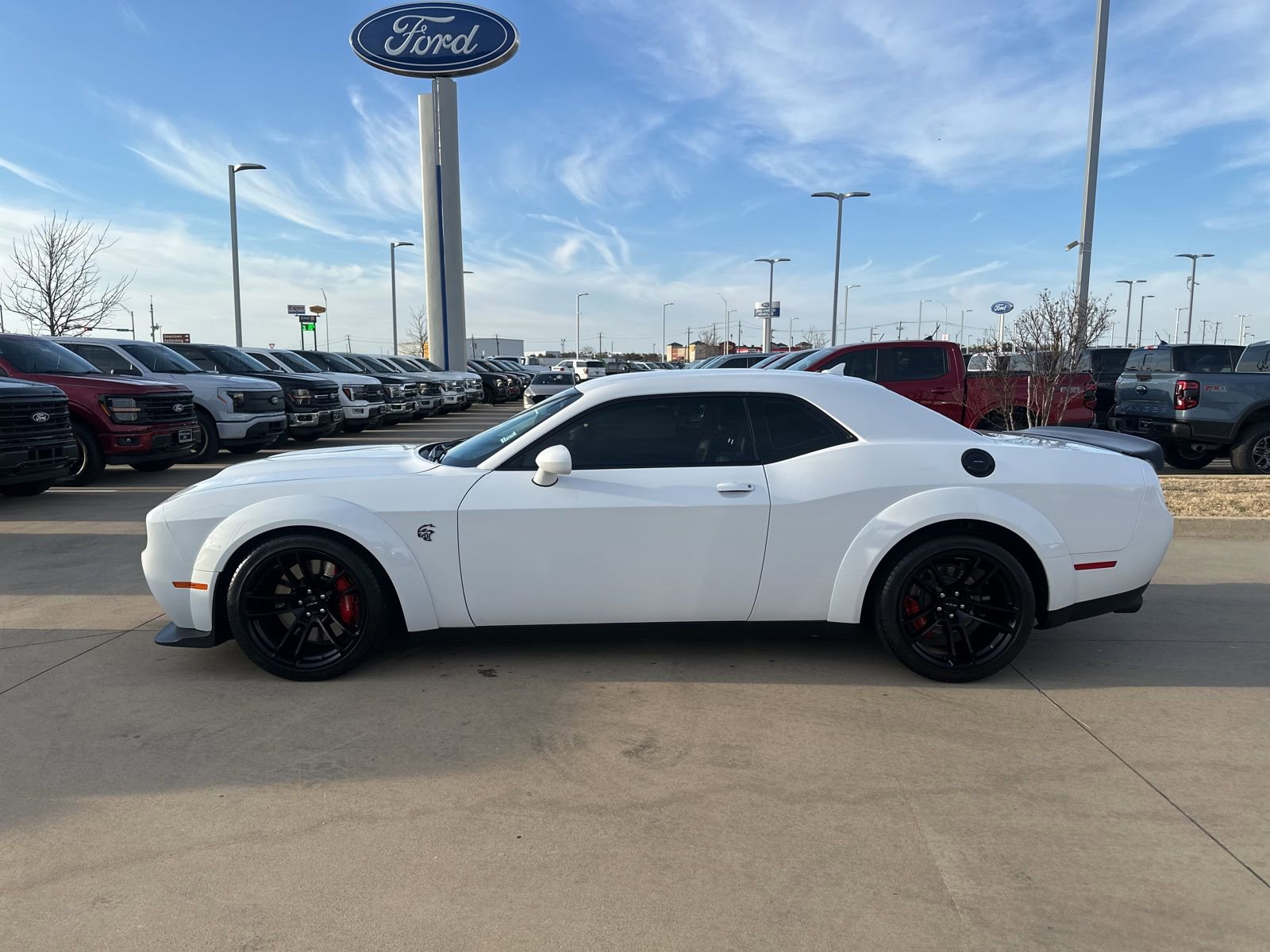 Used 2020 Dodge Challenger SRT Hellcat Redeye image 2