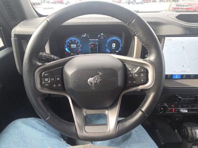 Used 2025 Ford Bronco Outer Banks image 34