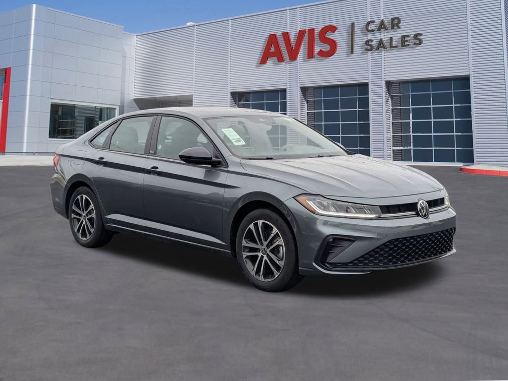 Used 2025 Volkswagen Jetta Sport image 9