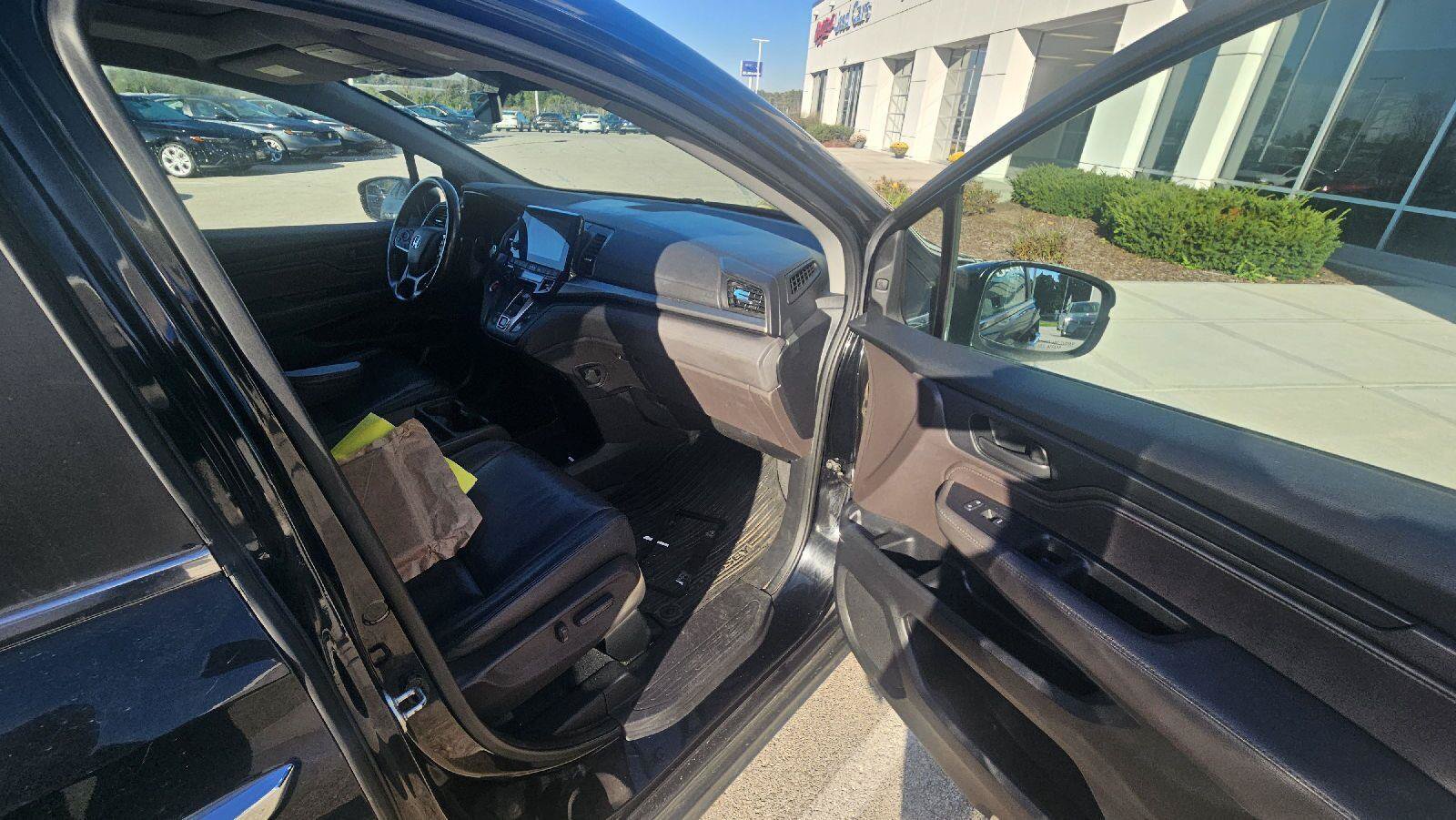 Used 2018 Honda Odyssey EX-L image 22