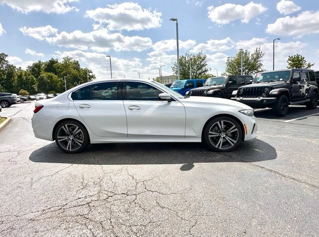 Used 2024 BMW 330i xDrive Sedan w/ Premium Package AWD/4WD image 12