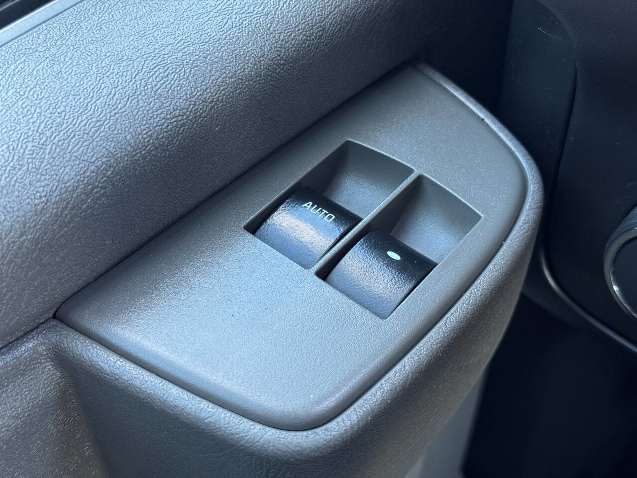 Used 2019 Chevrolet Express 2500 2500 3dr Cargo Van w/ Driver Convenience Package image 24