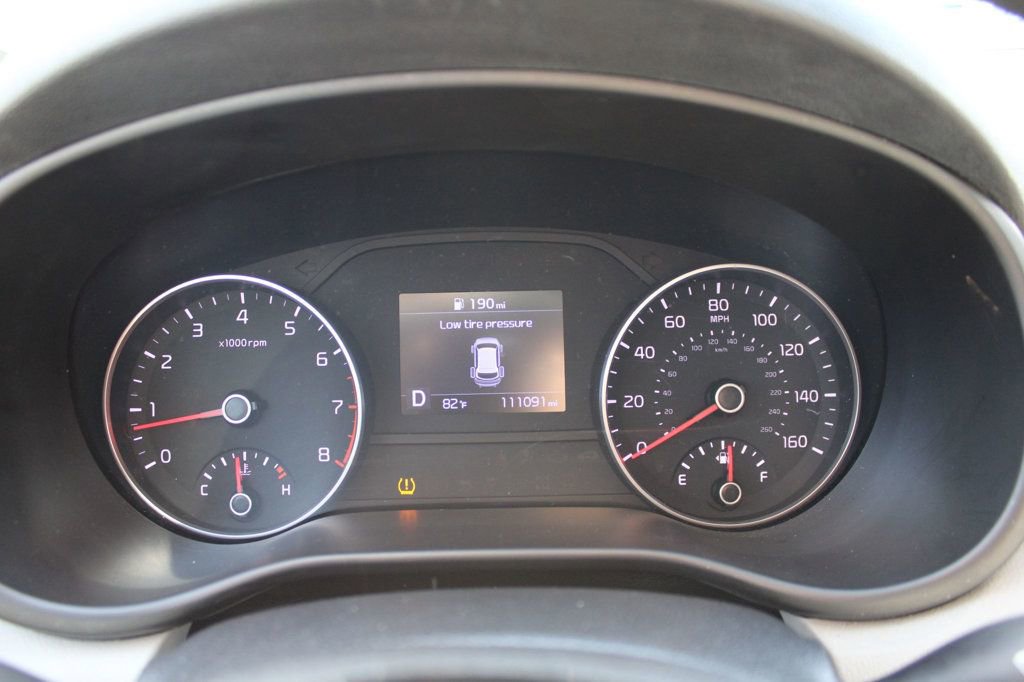 Used 2020 Kia Sportage LX FWD image 15