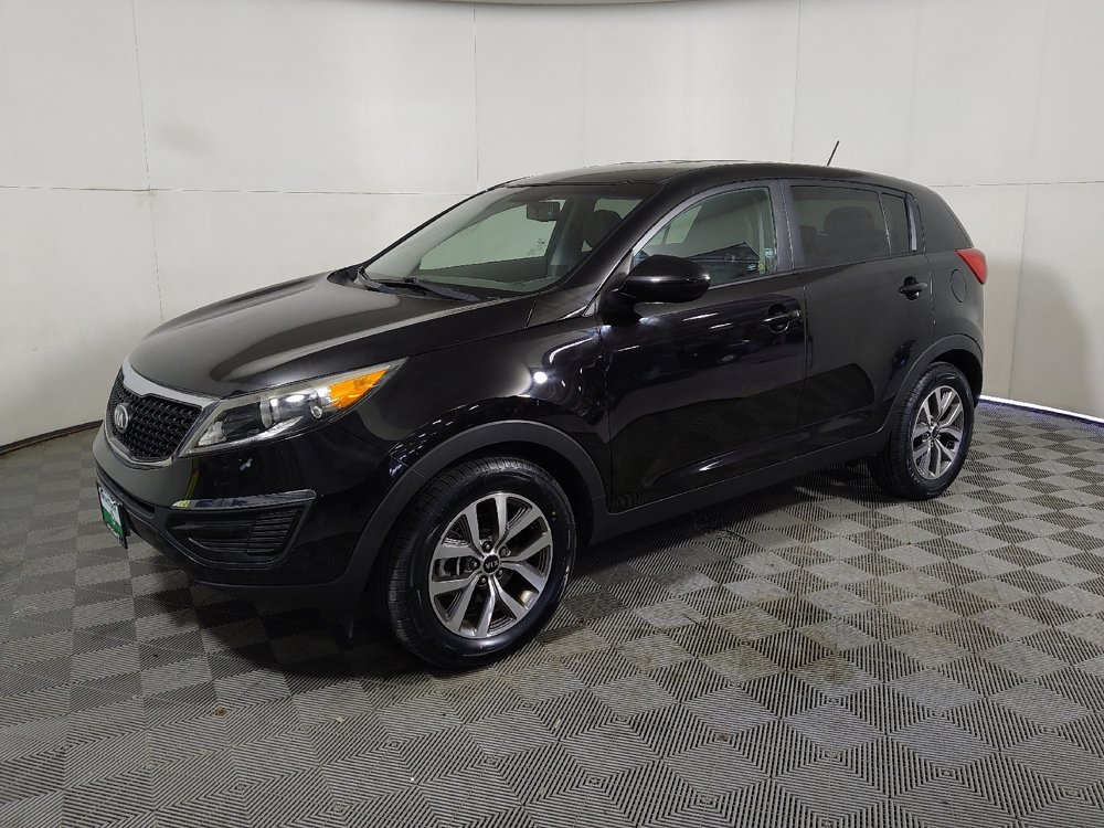 Used 2016 Kia Sportage LX FWD image 2