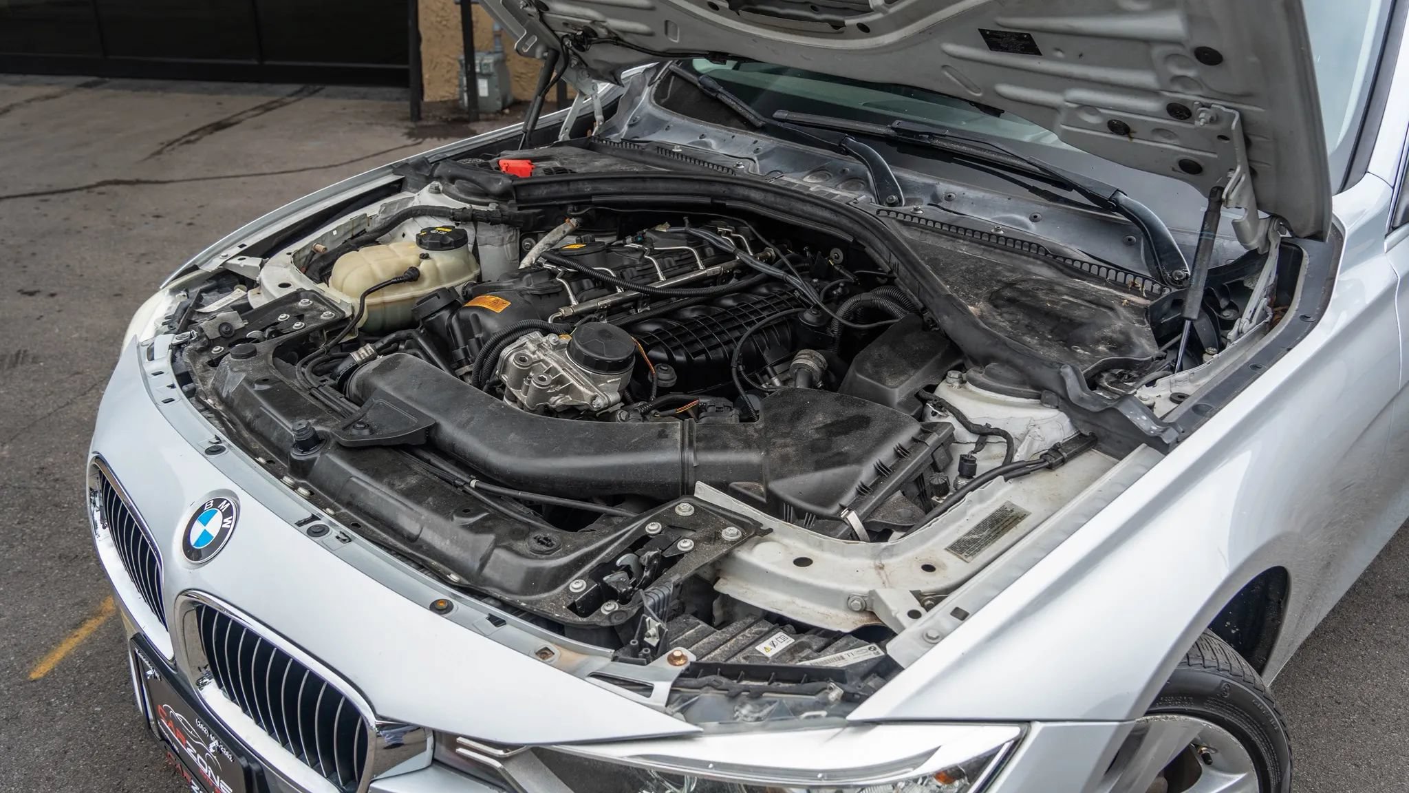 Used 2015 BMW 335i xDrive Sedan AWD/4WD image 11