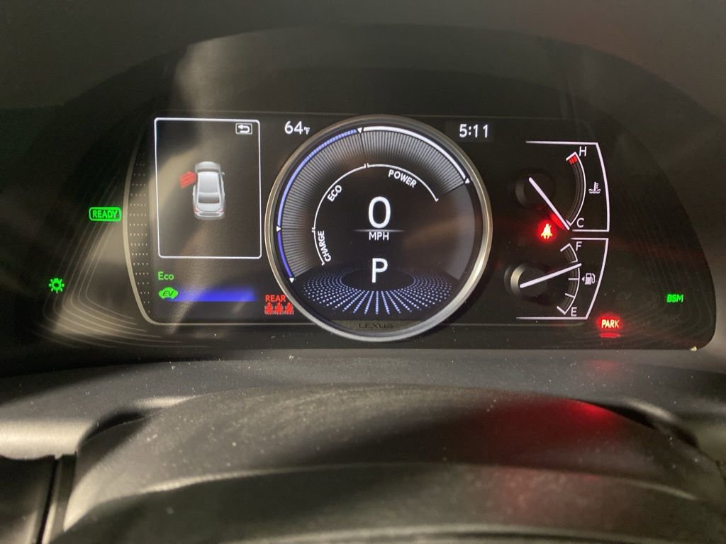 Certified 2023 Lexus ES 300h w/ Premium Package image 17