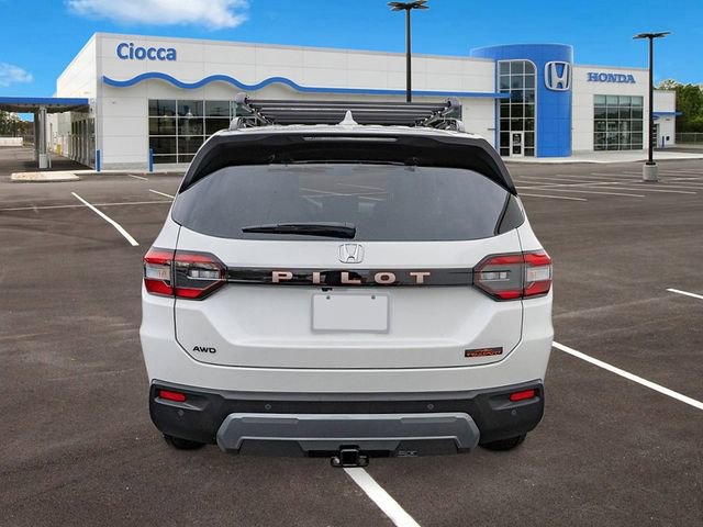 New 2026 Honda Pilot TrailSport image 4