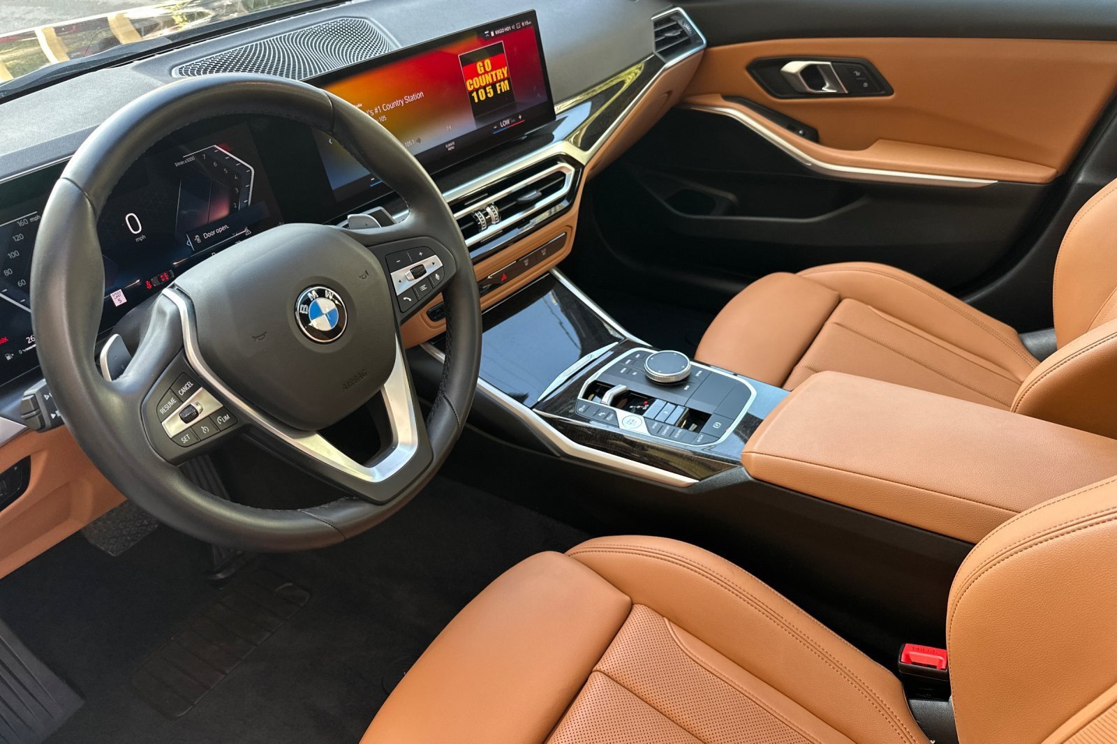 Used 2024 BMW 330i Sedan w/ Convenience Package RWD image 9