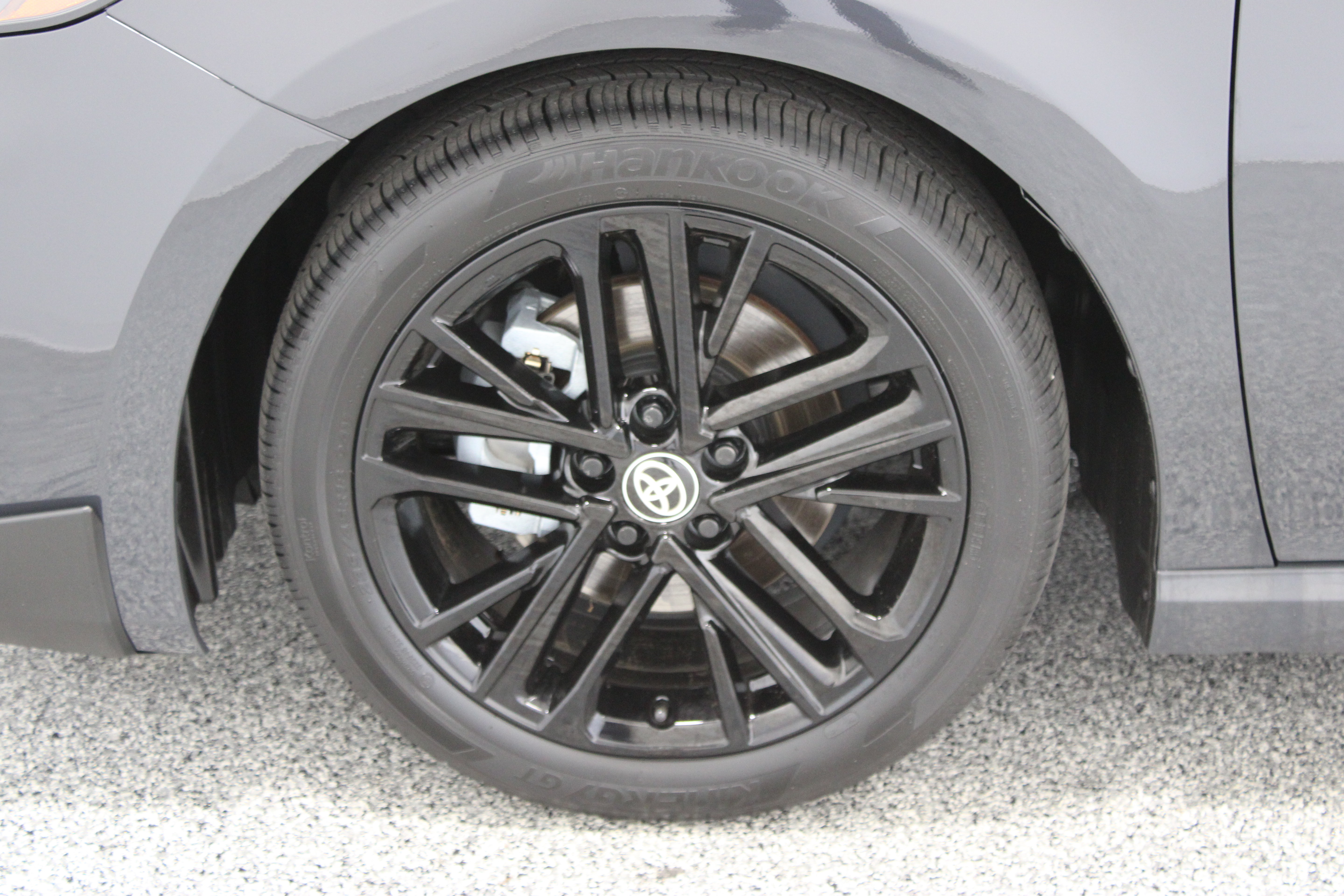 Used 2026 Toyota Camry SE FWD image 11