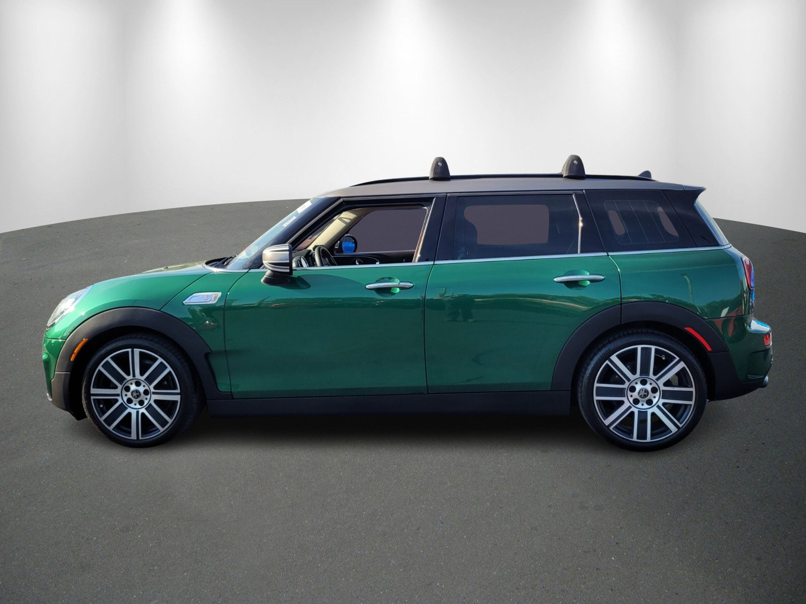 Used 2020 MINI Cooper Clubman S image 4