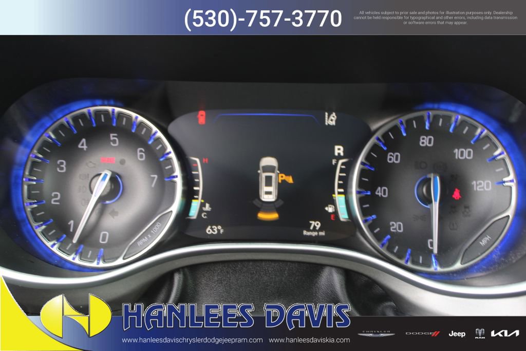 Used 2024 Chrysler Pacifica Touring-L image 33