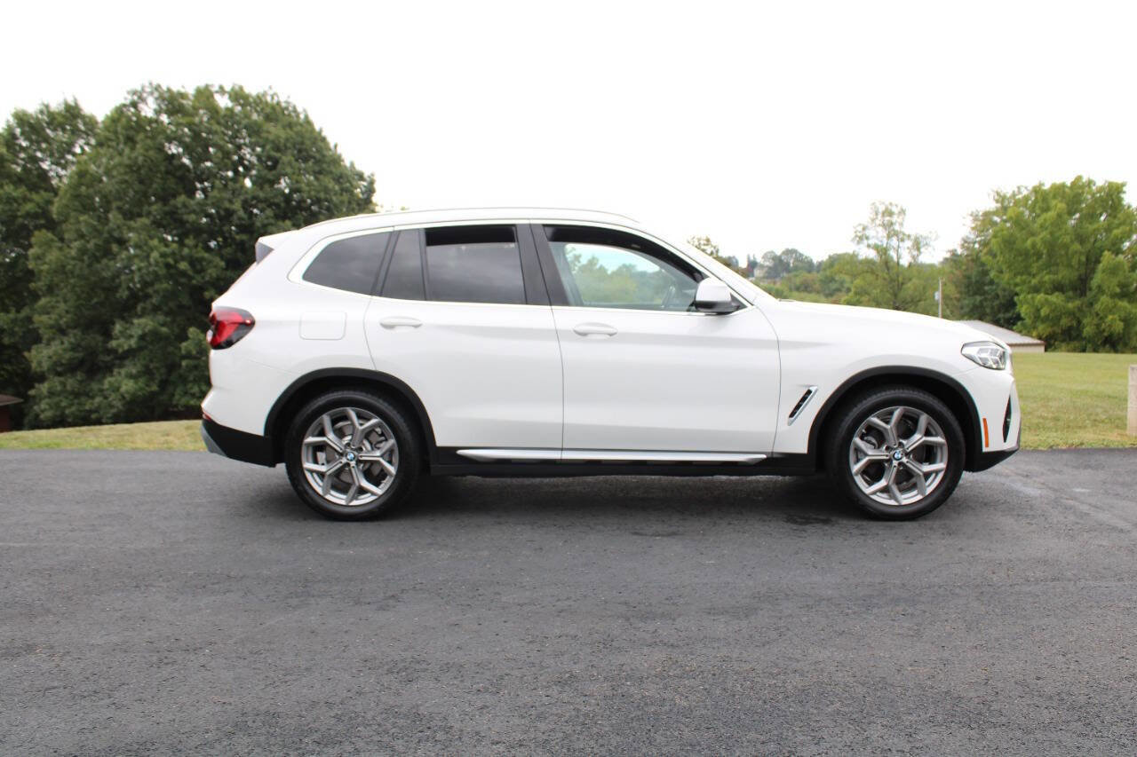 Used 2022 BMW X3 xDrive30i image 2