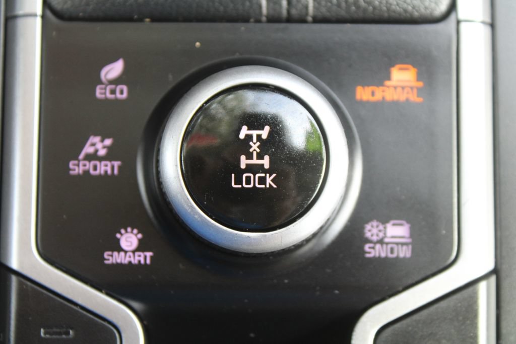 Certified 2024 Kia Sorento X-Line EX AWD/4WD image 37