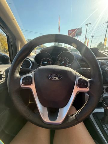 Used 2014 Ford Fiesta SE image 10