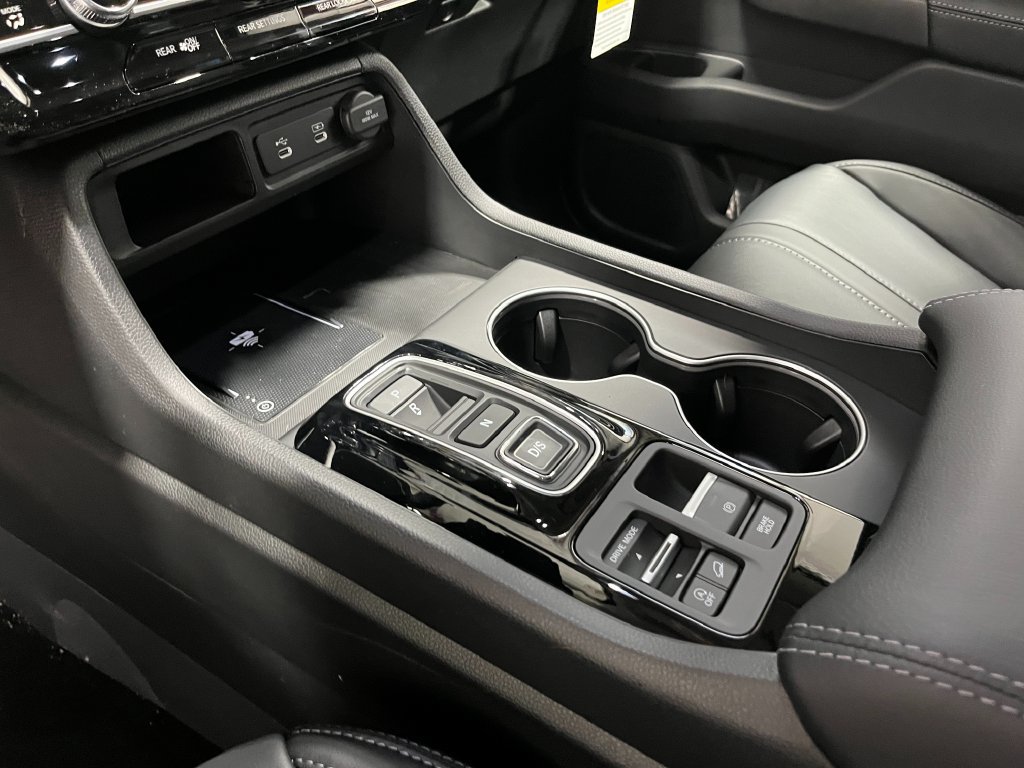 New 2026 Honda Pilot Touring image 23