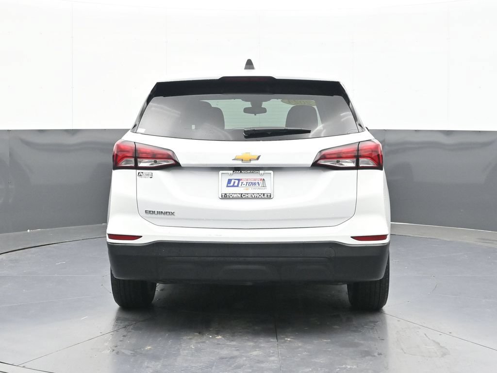 Used 2024 Chevrolet Equinox LS w/ LS Convenience Package FWD image 7