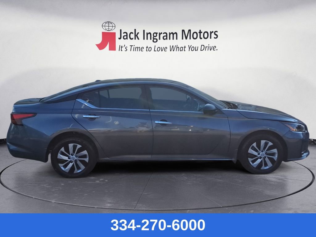New 2025 Nissan Altima 2.5 S image 6