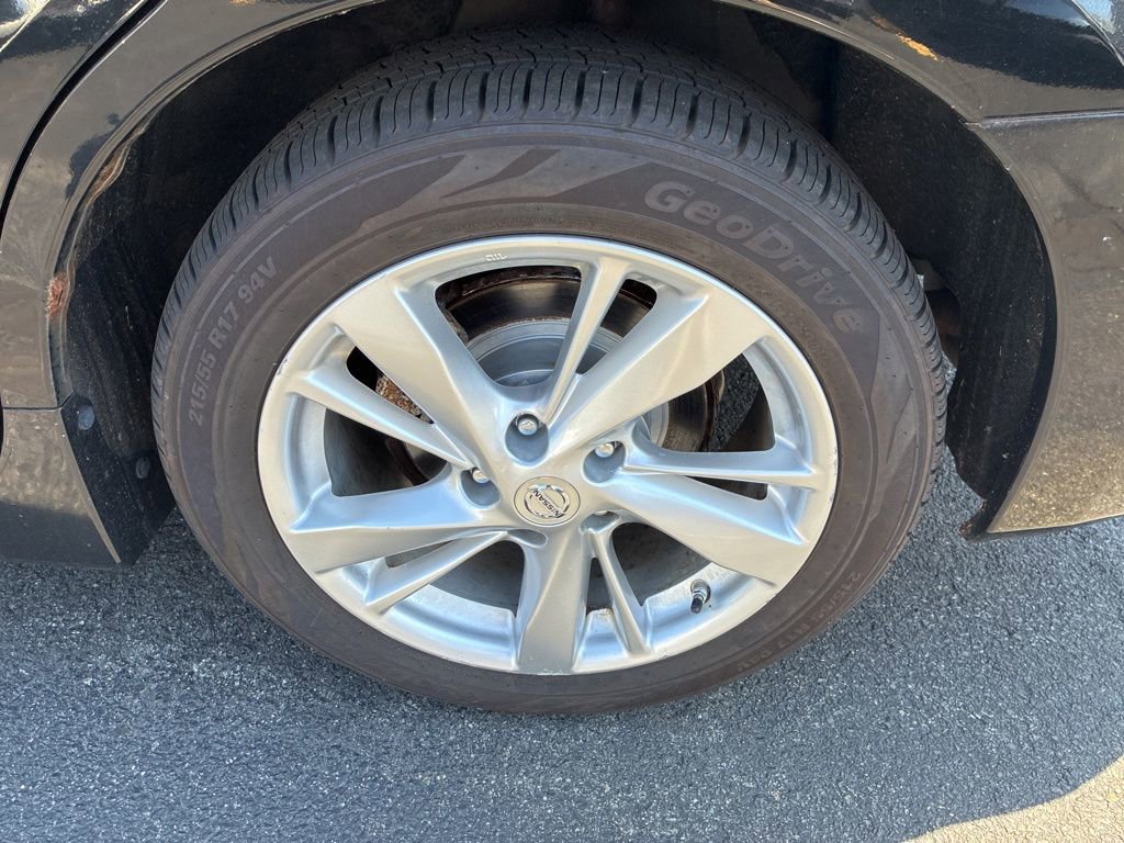 Used 2013 Nissan Altima 2.5 SV FWD image 11
