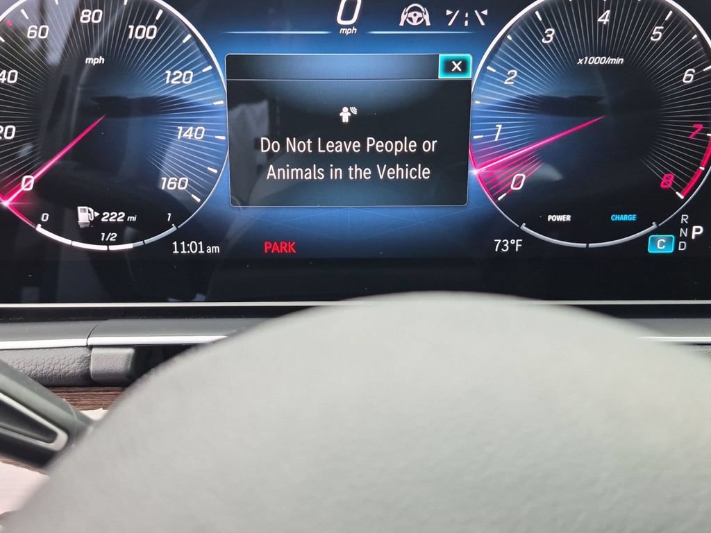 Used 2024 Mercedes-Benz GLS 450 4MATIC image 17