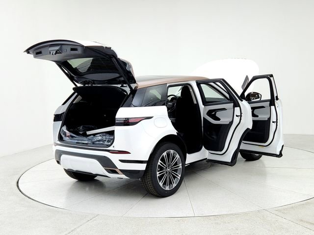 New 2025 Land Rover Range Rover Evoque Dynamic SE image 11