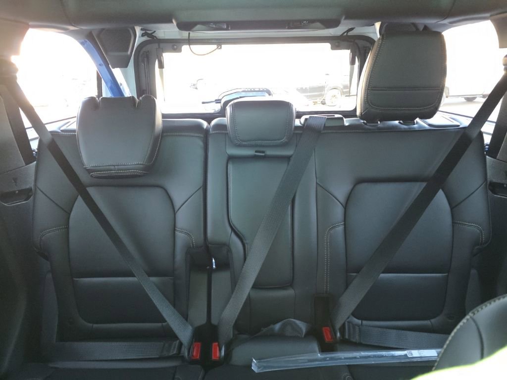 New 2025 Ford Bronco Badlands image 28