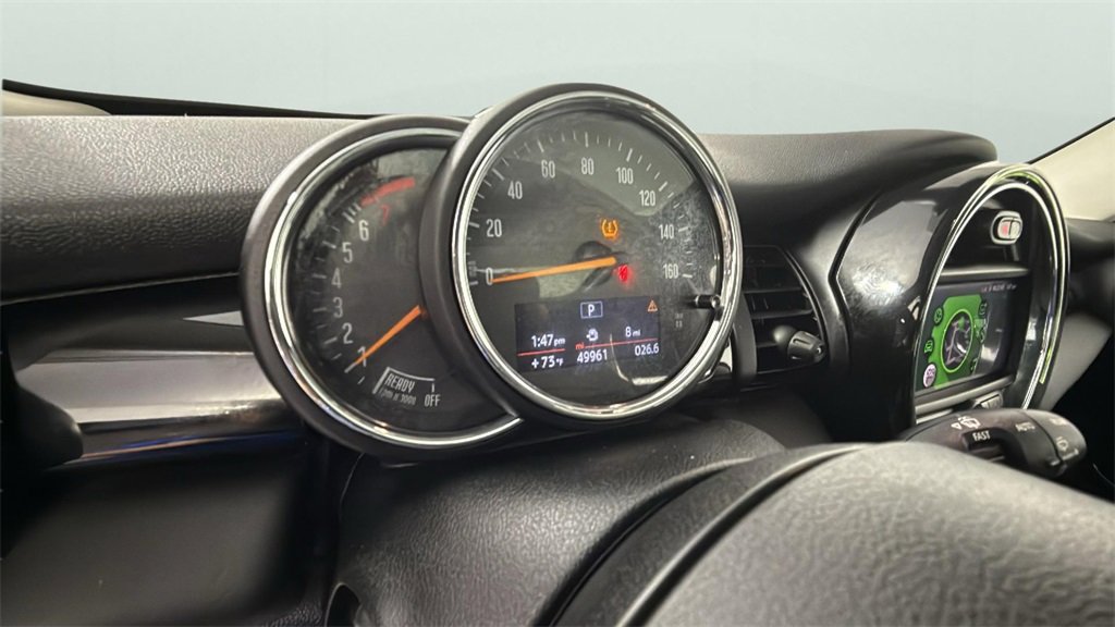 Used 2020 MINI Cooper 2-Door Hardtop image 19