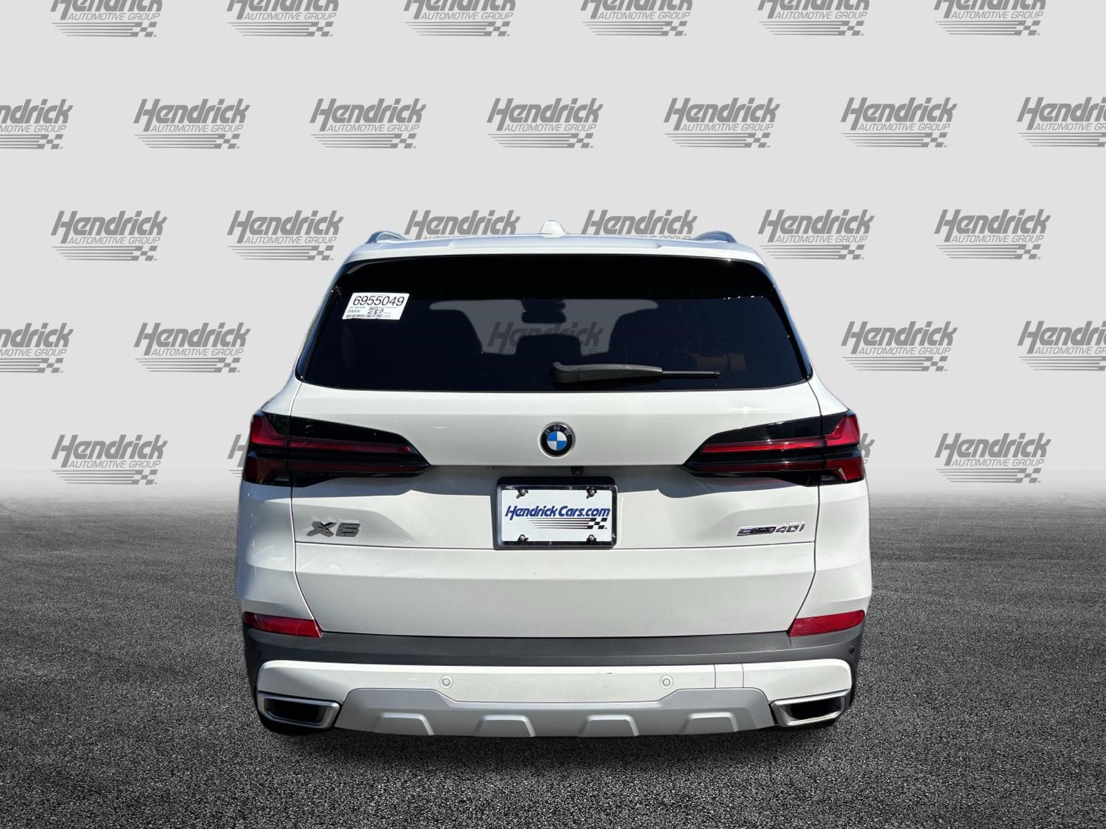 Certified 2025 BMW X5 sDrive40i w/ Premium Package RWD image 9