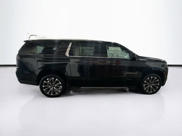 New 2026 Chevrolet Suburban High Country w/ Sun And Tow Package image 5