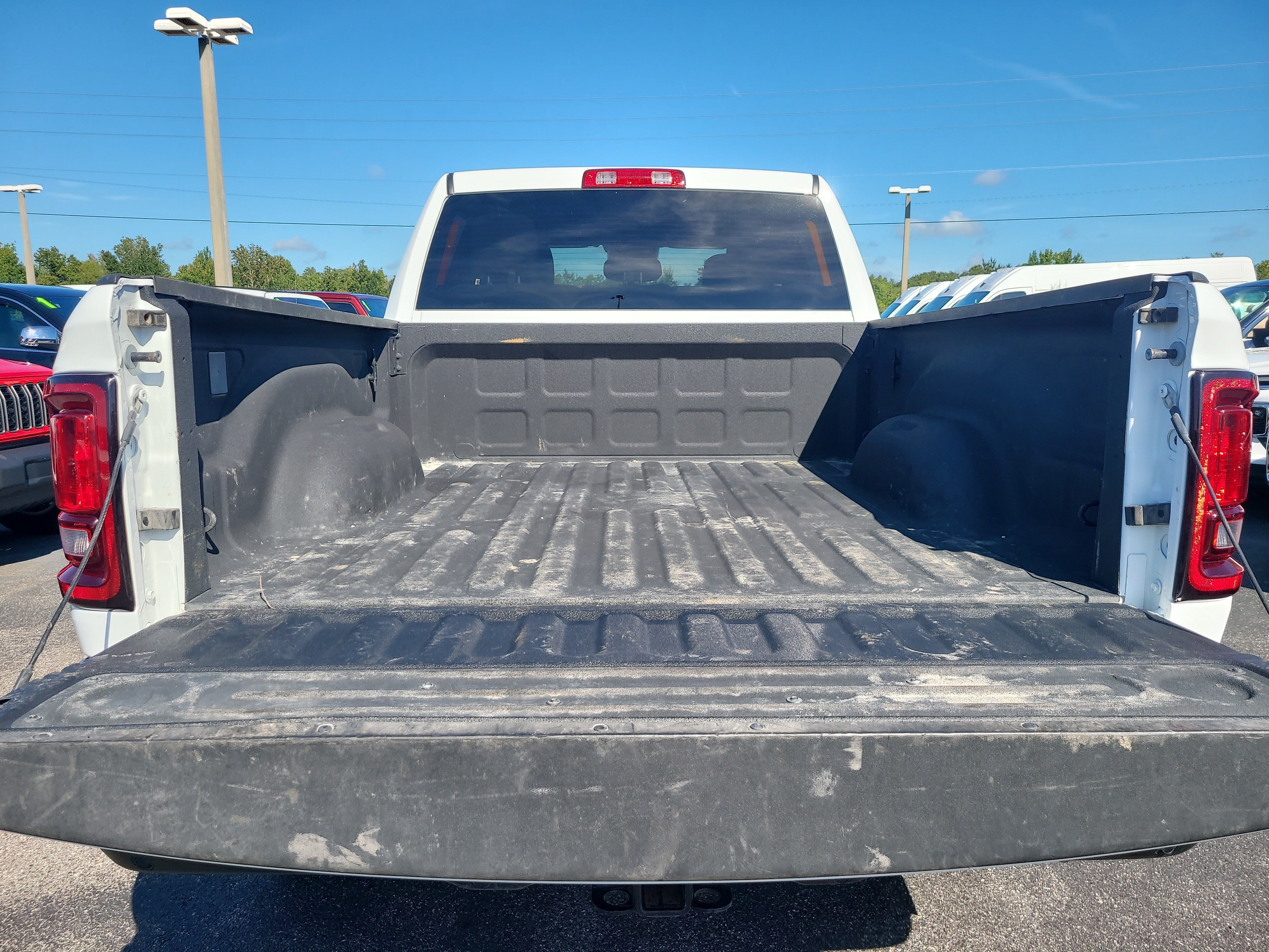 Used 2025 RAM 2500 Big Horn AWD/4WD image 8