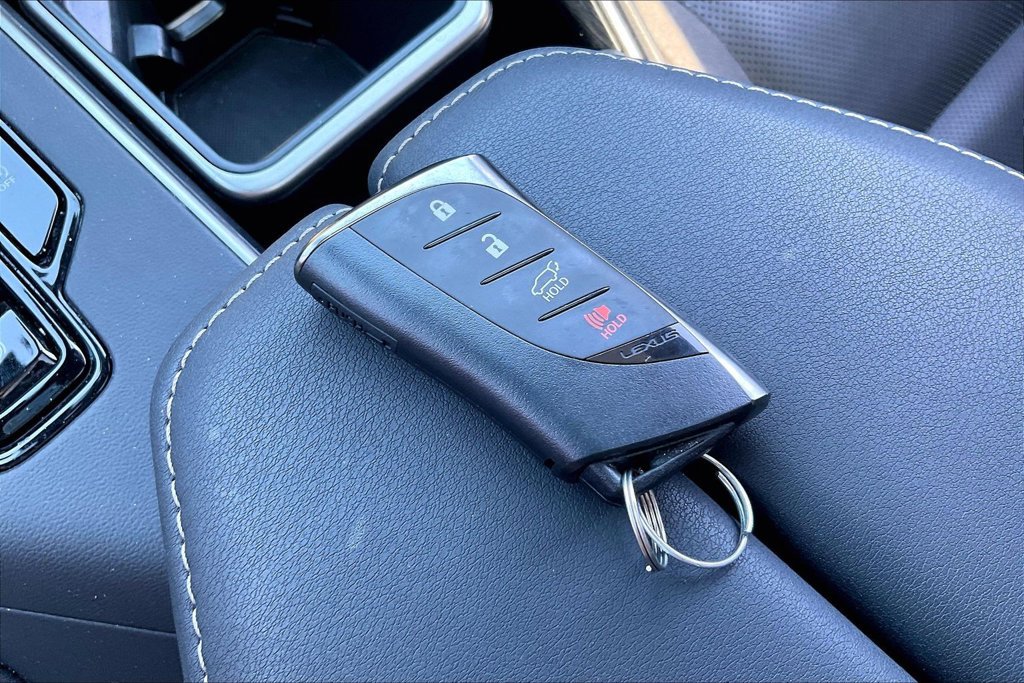 Used 2024 Lexus TX 350 FWD w/ Technology Package image 33