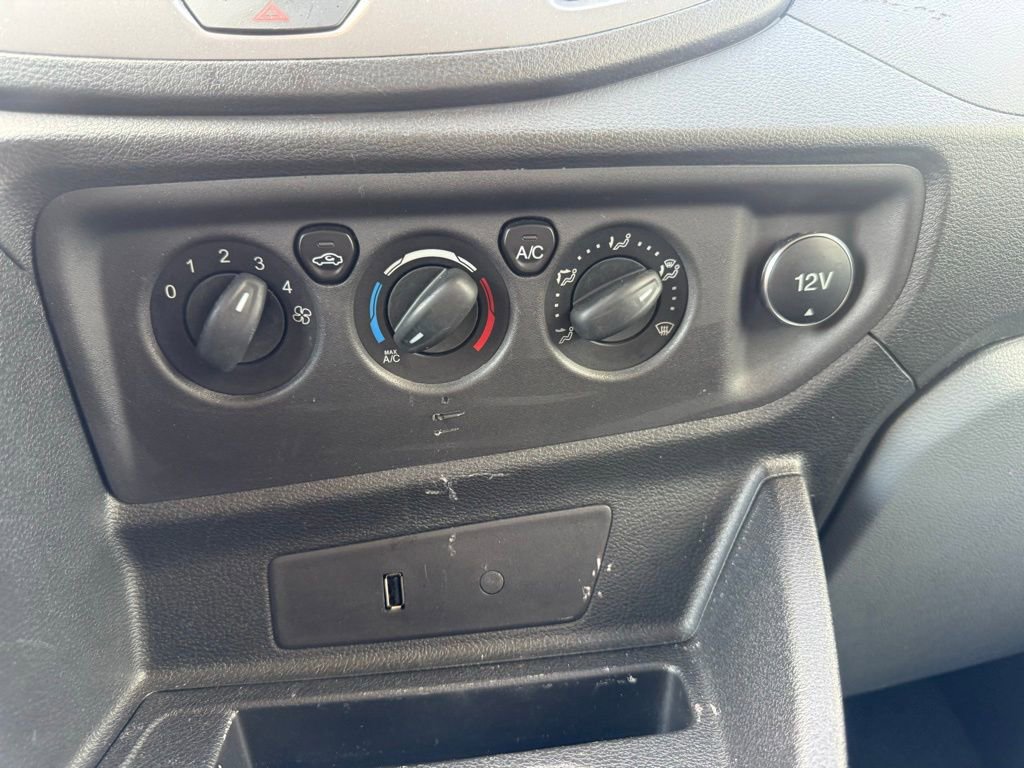 Used 2019 Ford Transit 150 XLT RWD image 26