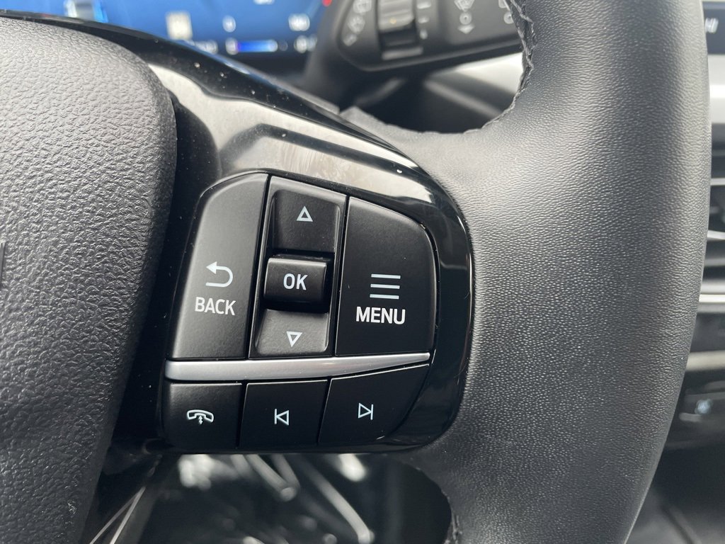 Used 2023 Ford Escape Platinum image 30